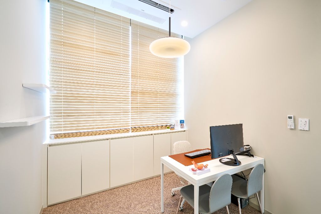 相談室 - 安心してご相談いただける空間